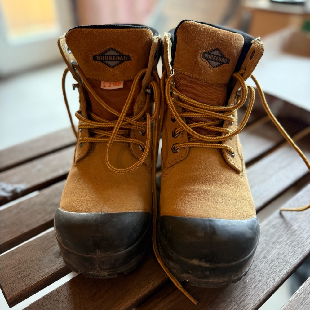 Tan Women's Boots